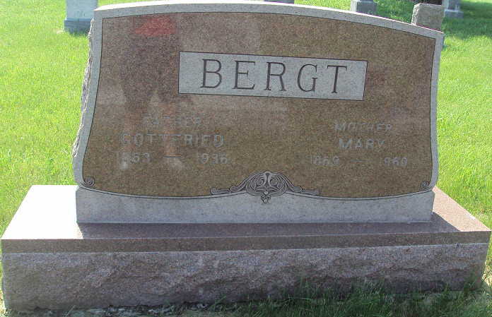 Gottfried and Mary Bergt gravestone First Trinity Lutheran Altona NE